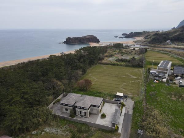 detached 鴨川沿い
