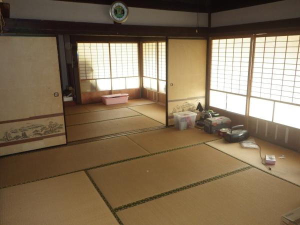 detached 弥栄町