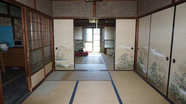 detached 八百津