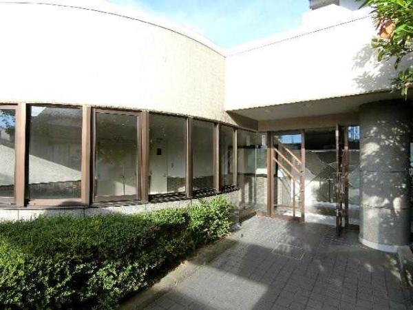 apartment 愛知県半田市北二ツ坂町２丁目