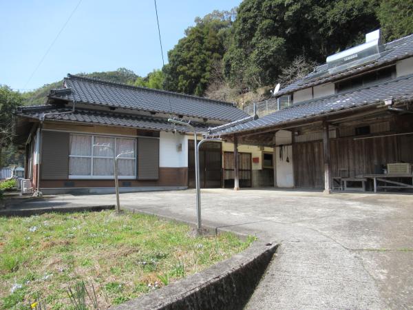 detached 熊本県葦北郡芦北町大字豊岡字中洲