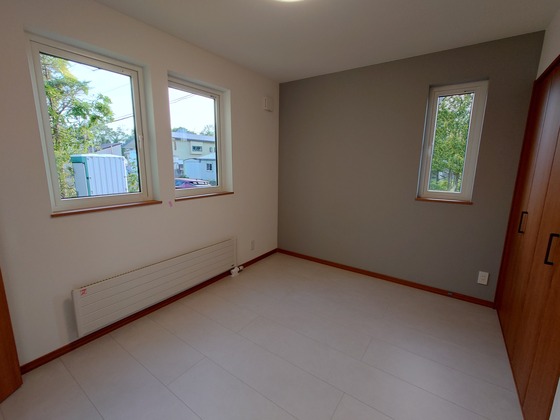 detached 鶴居南４丁目