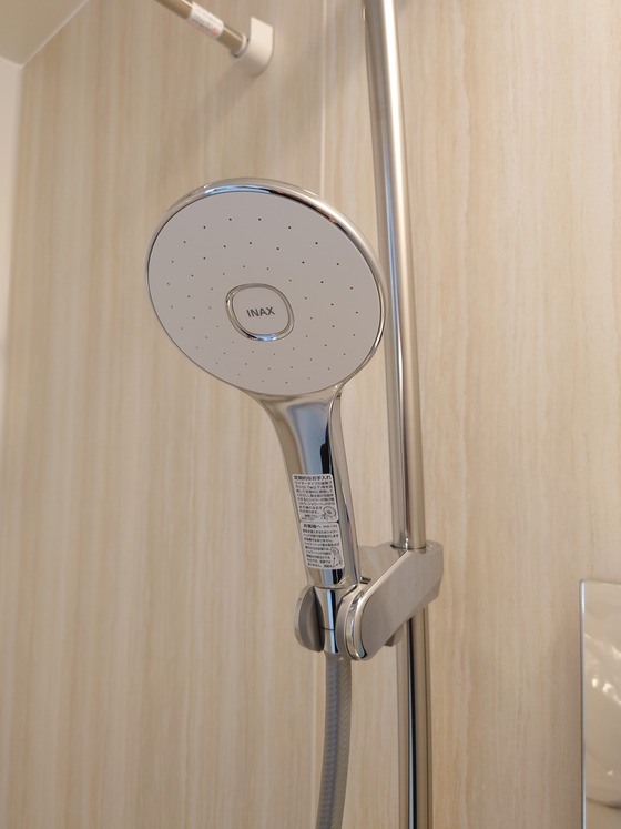 detached 鶴居南４丁目