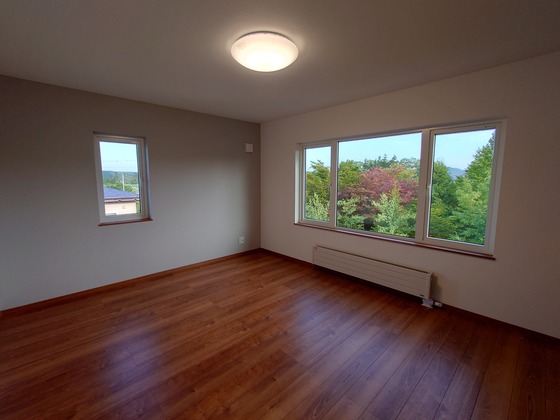 detached 鶴居南４丁目