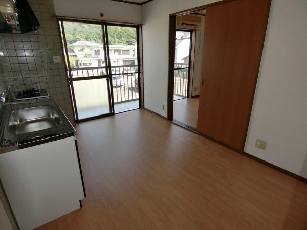 apartment 善通寺町