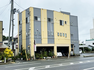 commercial 字鳥小屋