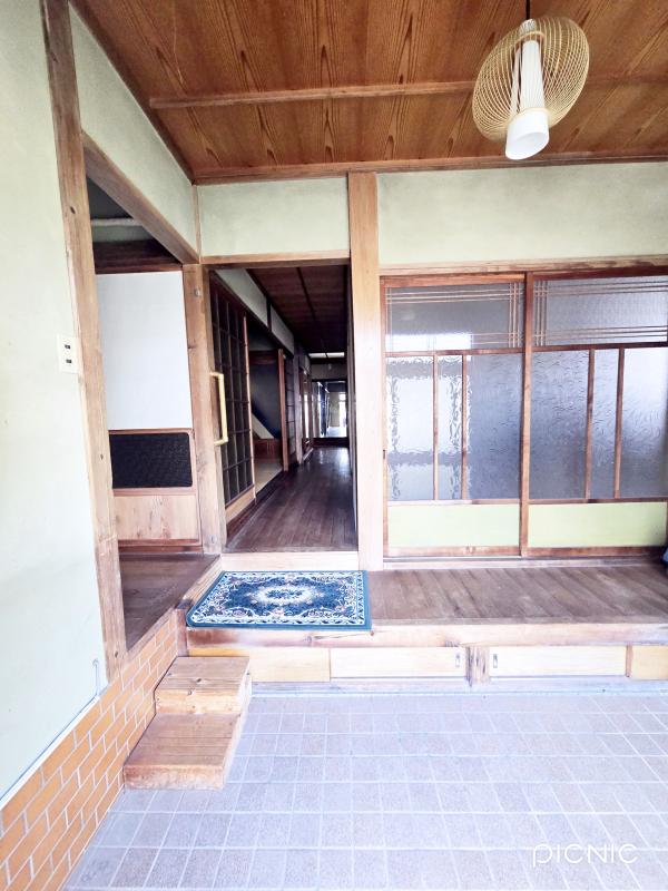 detached 芳井町吉井