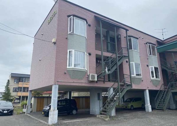 apartment 静内末広町