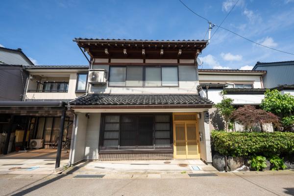 townhouse 氷見市比美町