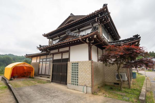 Cheap house in Toyama Ken, Japan.