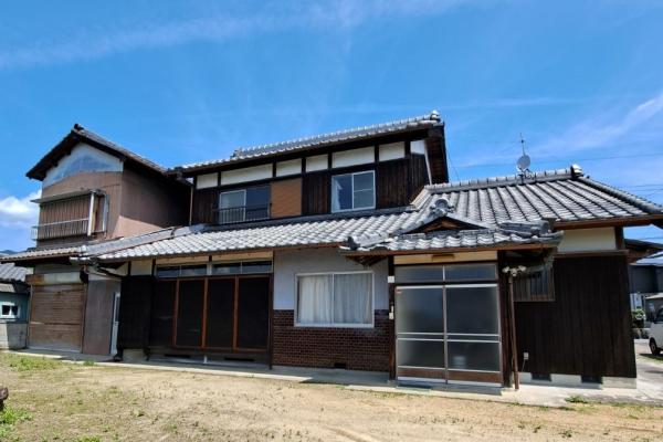 detached 伊賀市東高倉（ひがしたかくら）