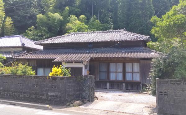 detached 串間市大字都井