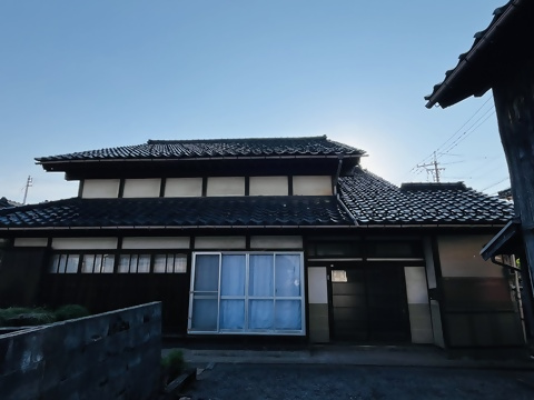 detached 本江