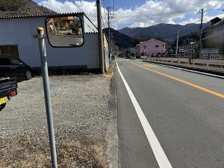  戸田（県道沿い）