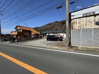  戸田（県道沿い）