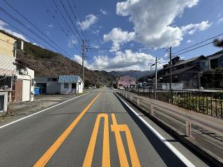  戸田（県道沿い）