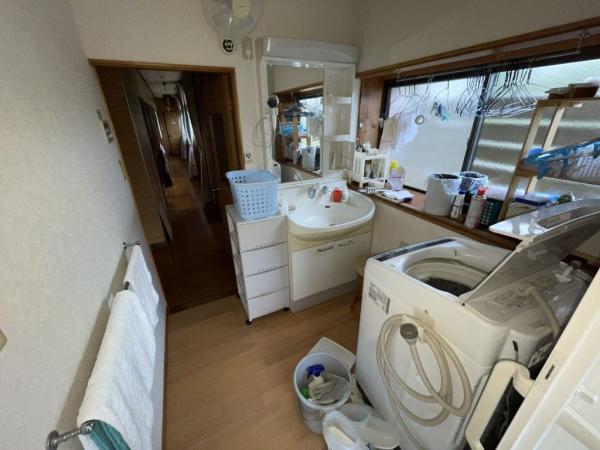 detached 吉川区竹直