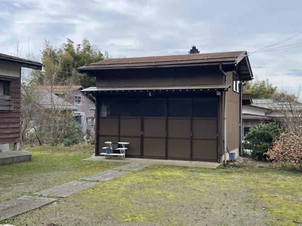 detached 吉川区竹直