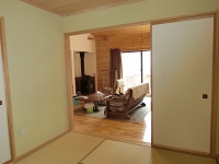 detached 大泉町西井出