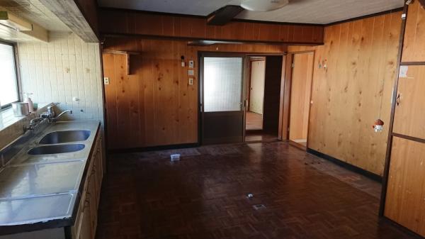 detached 信楽町