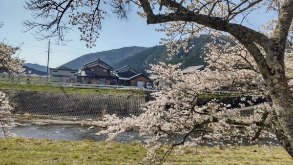 detached 土山町鮎河