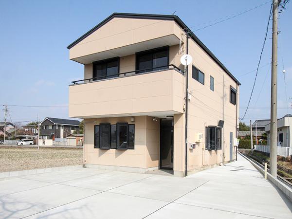 commercial 祖父江町山崎鶴塚