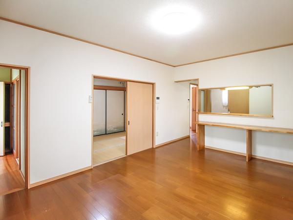 detached 正木町新井