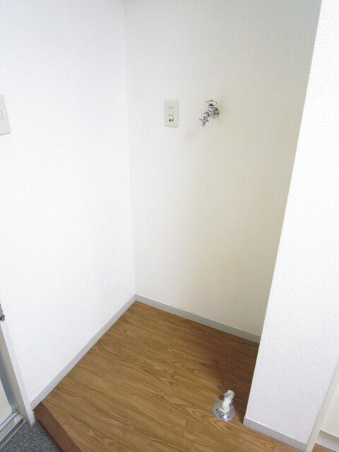 apartment OfB[F