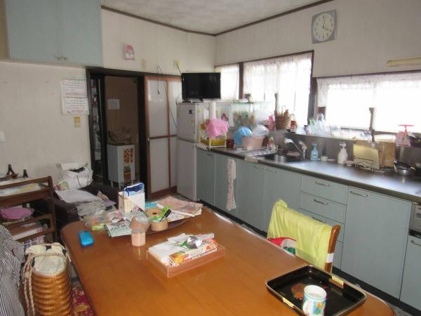 detached 庄原市総領町稲草
マップを見る