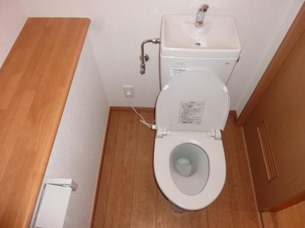 apartment 墨名（潮見台ガーデンコート１）