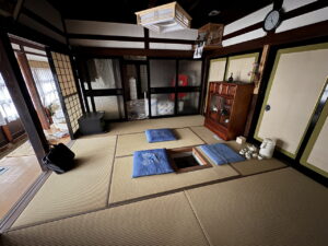 detached 飯川町