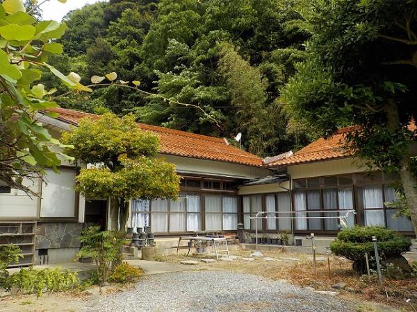 detached 島根県隠岐郡隠岐の島町中村