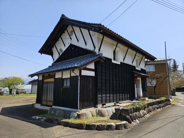 detached 篠座町