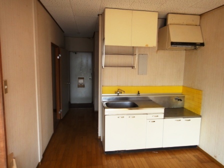 apartment 日宇町