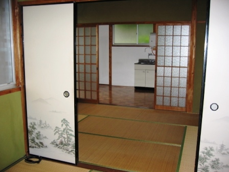 apartment 大和町