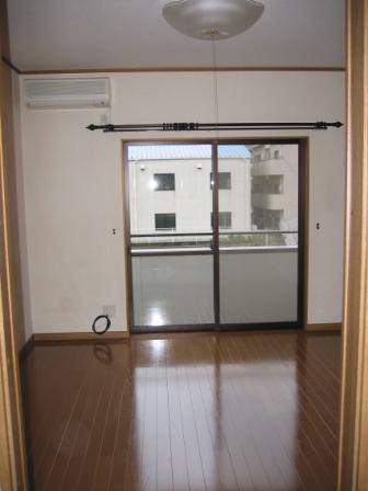 apartment 大和町