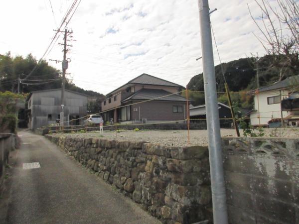 三川内町