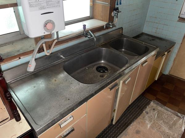 detached 大字地家室