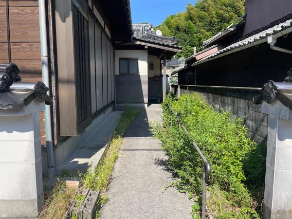 detached 大字小松開作