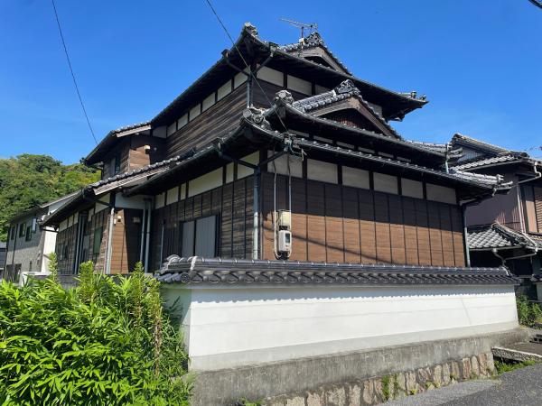 detached 大字小松開作