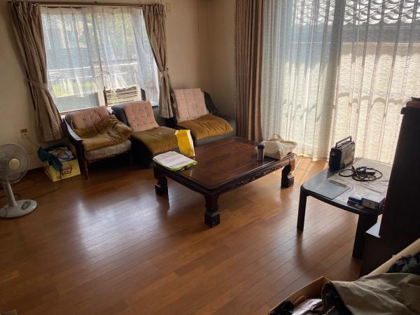 detached 大字小松開作