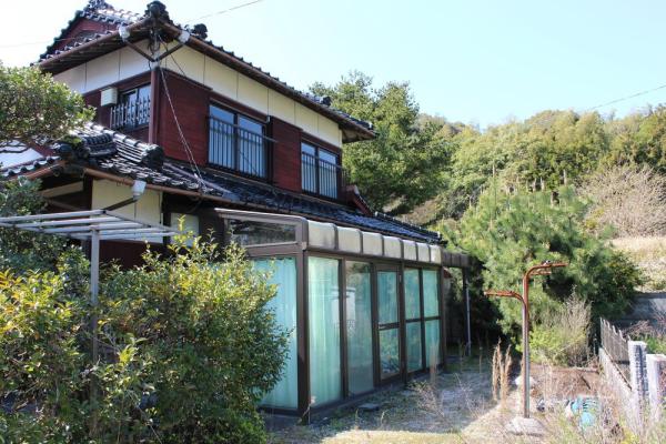 detached 大字中山