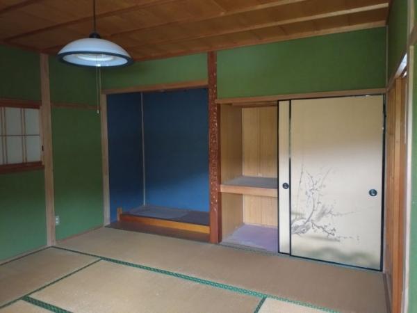 detached 徳島県美馬市脇町字西赤谷