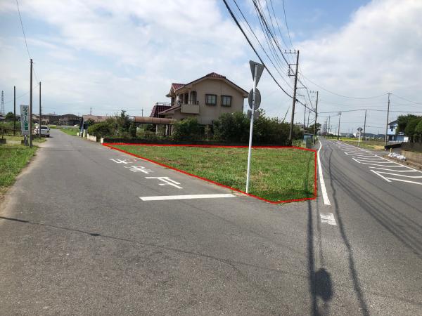  小見川字亥川頭前