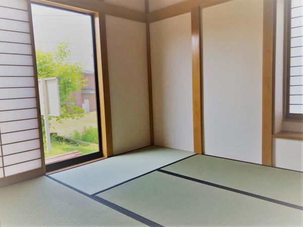 detached 郡字中峯