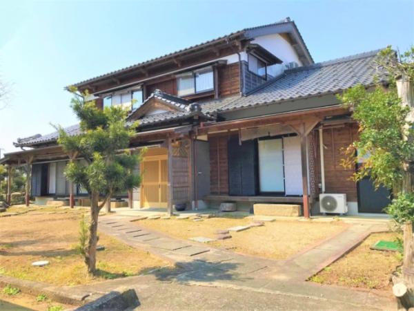 Cheap house in Hyogo Ken, Japan.