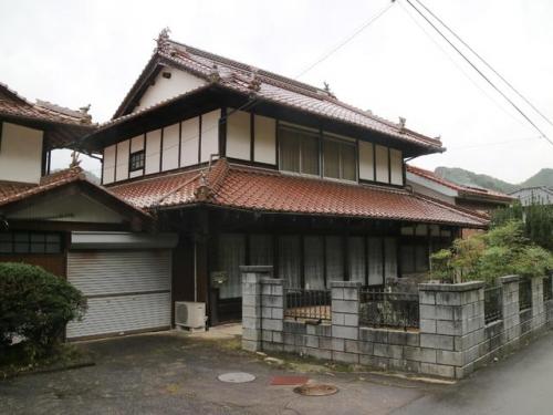 detached 広島県竹原市西野町 周辺情報を調べる