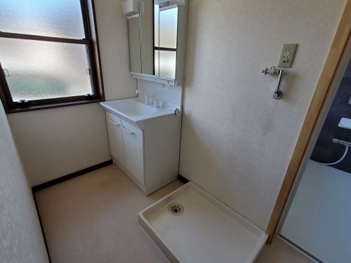 detached 薄根町