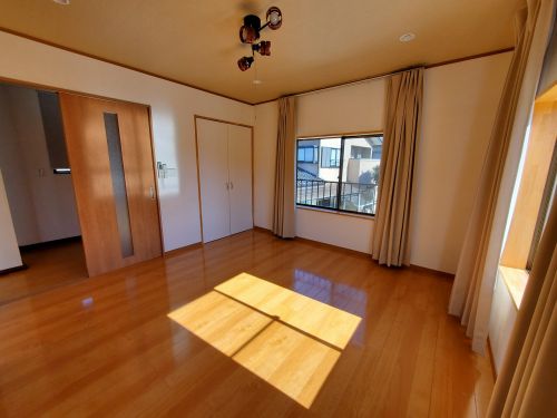 detached 薄根町