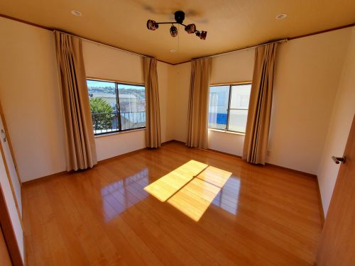 detached 薄根町